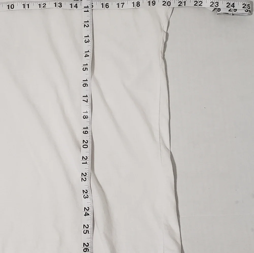 Bad Bunny Most Wanted Tour 2024 Live Nation Rimas by Circle Clothing Men's Large - Picture 7 of 8